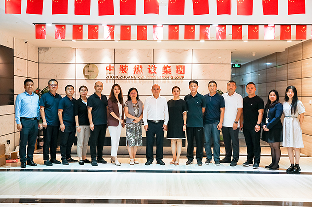 青島體悟走進中裝建設，體會傳統(tǒng)行業(yè)的轉(zhuǎn)型升級
